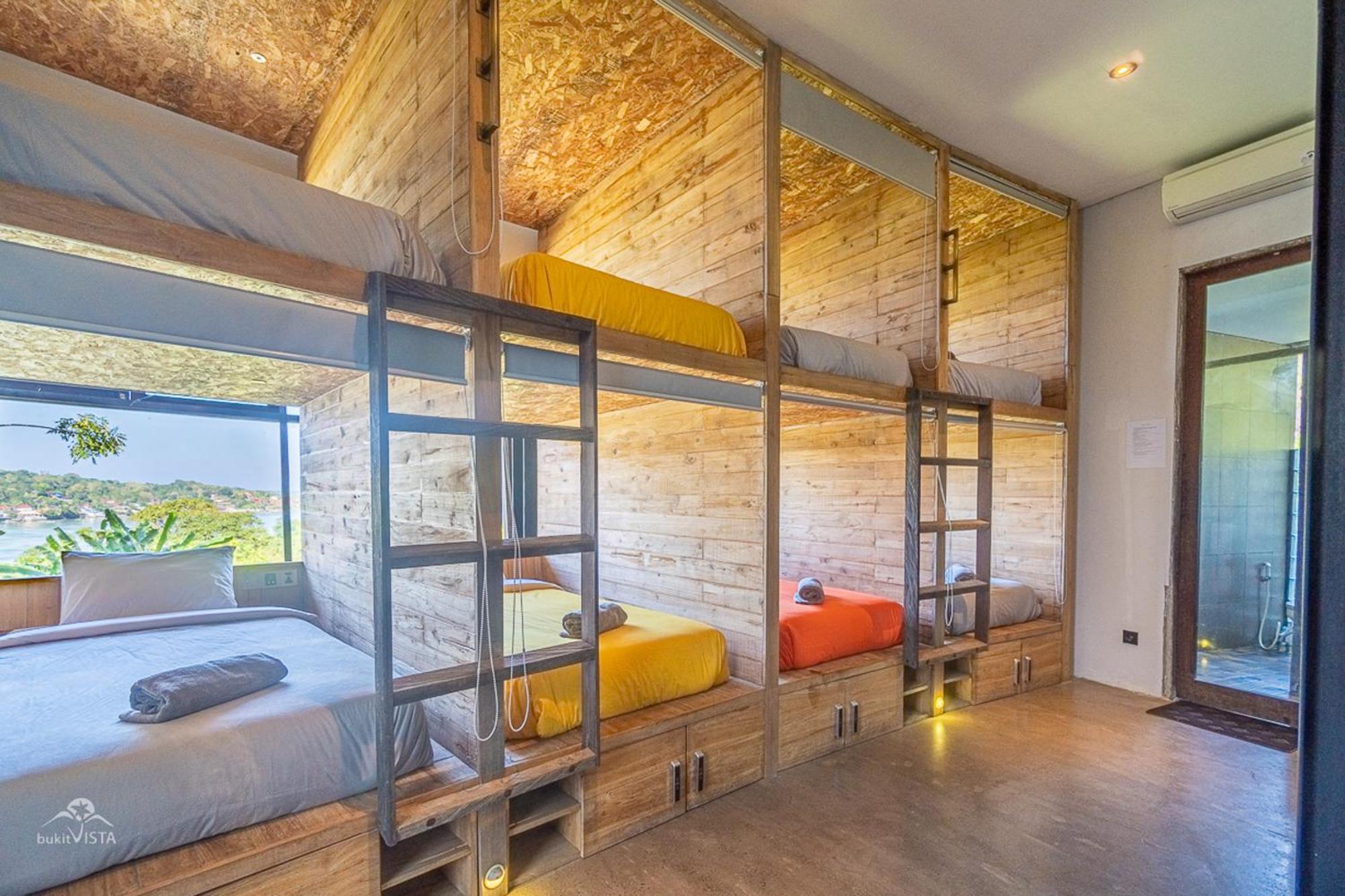 Bong Hostel Nusa Lembongan Luaran gambar