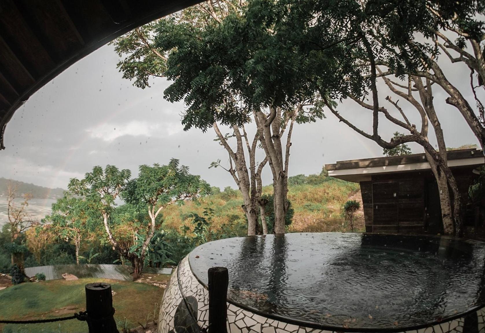 Bong Hostel Nusa Lembongan Luaran gambar
