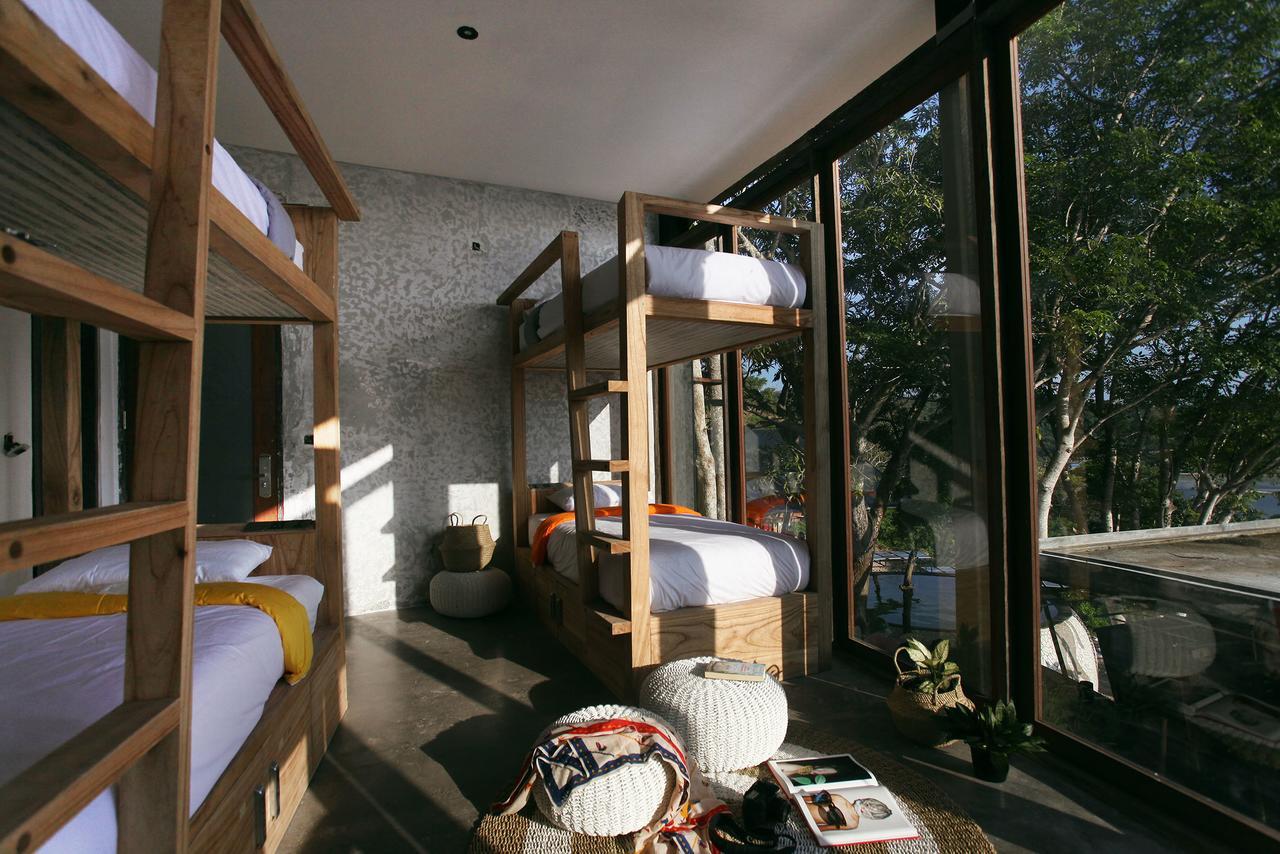 Bong Hostel Nusa Lembongan Luaran gambar