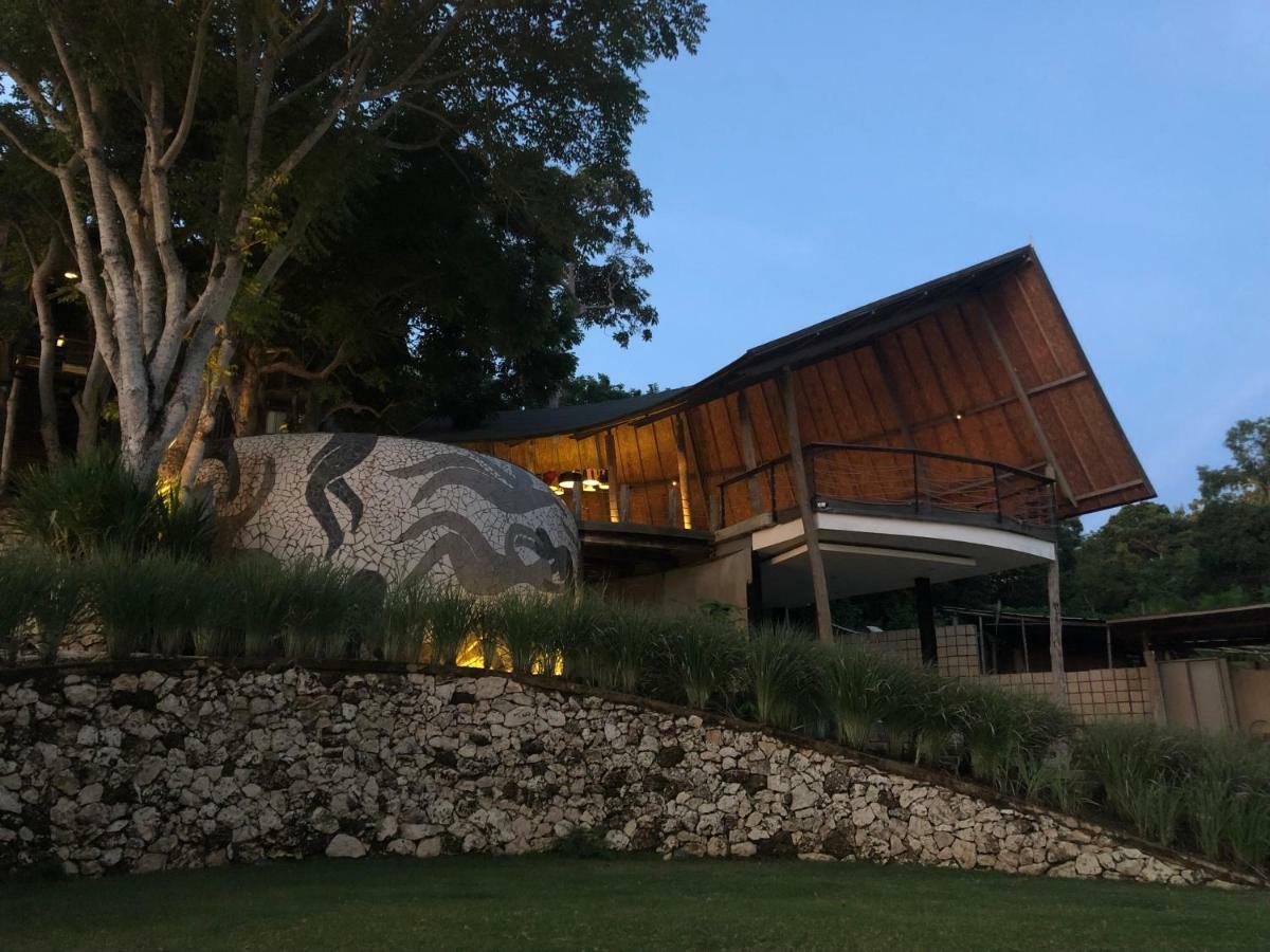 Bong Hostel Nusa Lembongan Luaran gambar